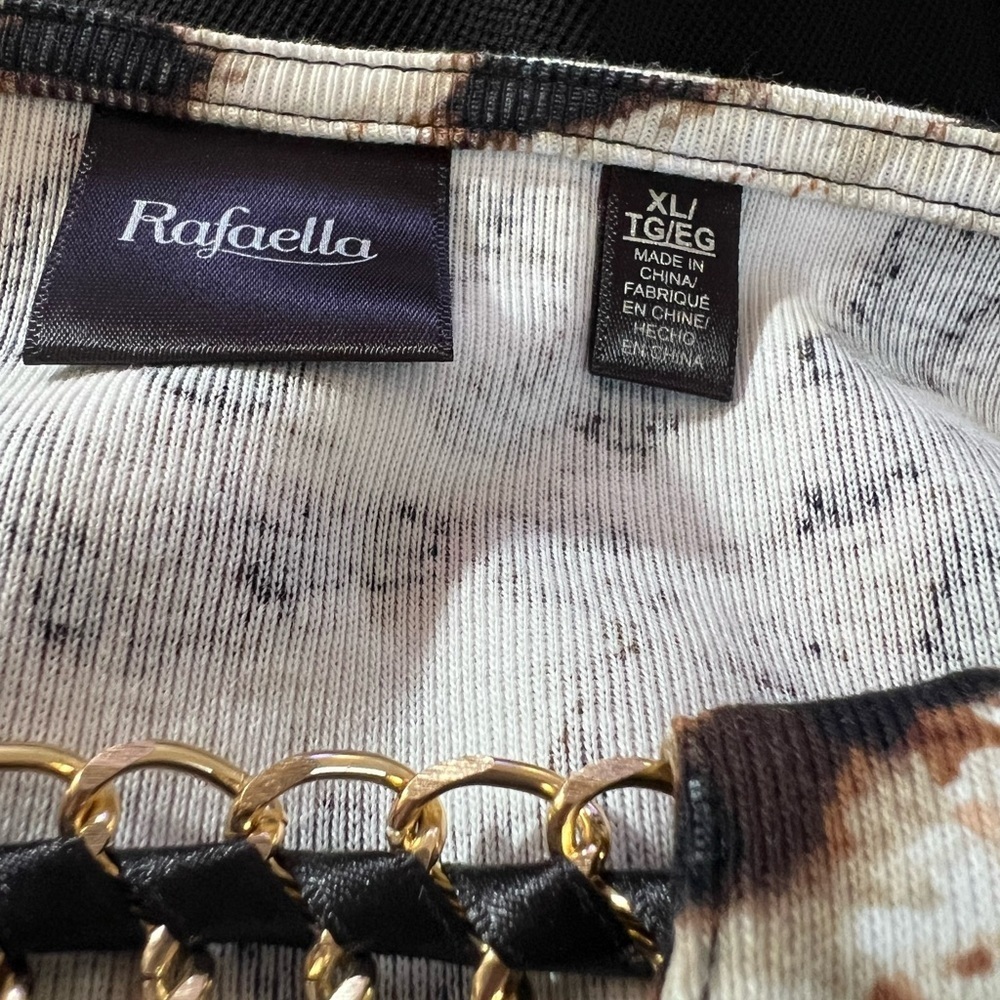 Rafaella Top Women’s Size XL Leopard 3/4 Sleeve Decorative Chain At Neck - Picture 6 of 7